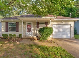 1053 S Colgate Avenue, Springfield, MO 65802