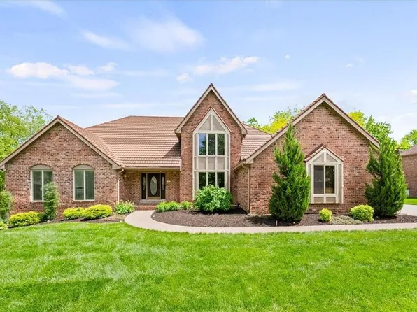 11915 Pawnee Ln, Leawood, KS 66209
