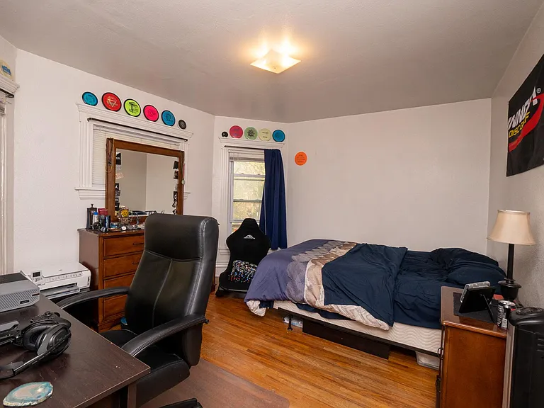803 W 20th St #2 — Photo 9