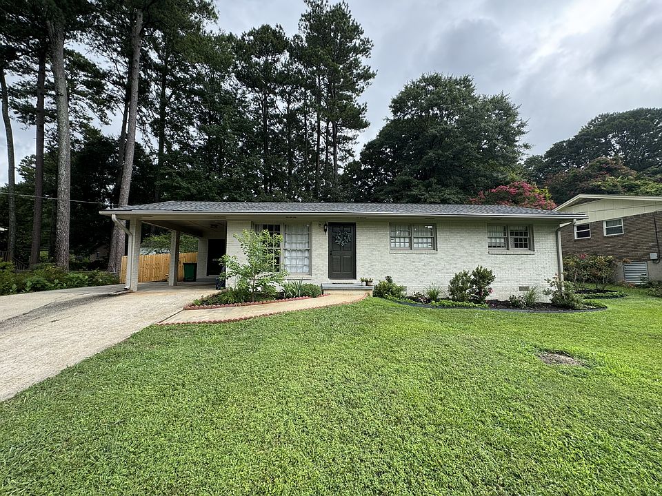 1st image of 3636 Castle Rock Way
