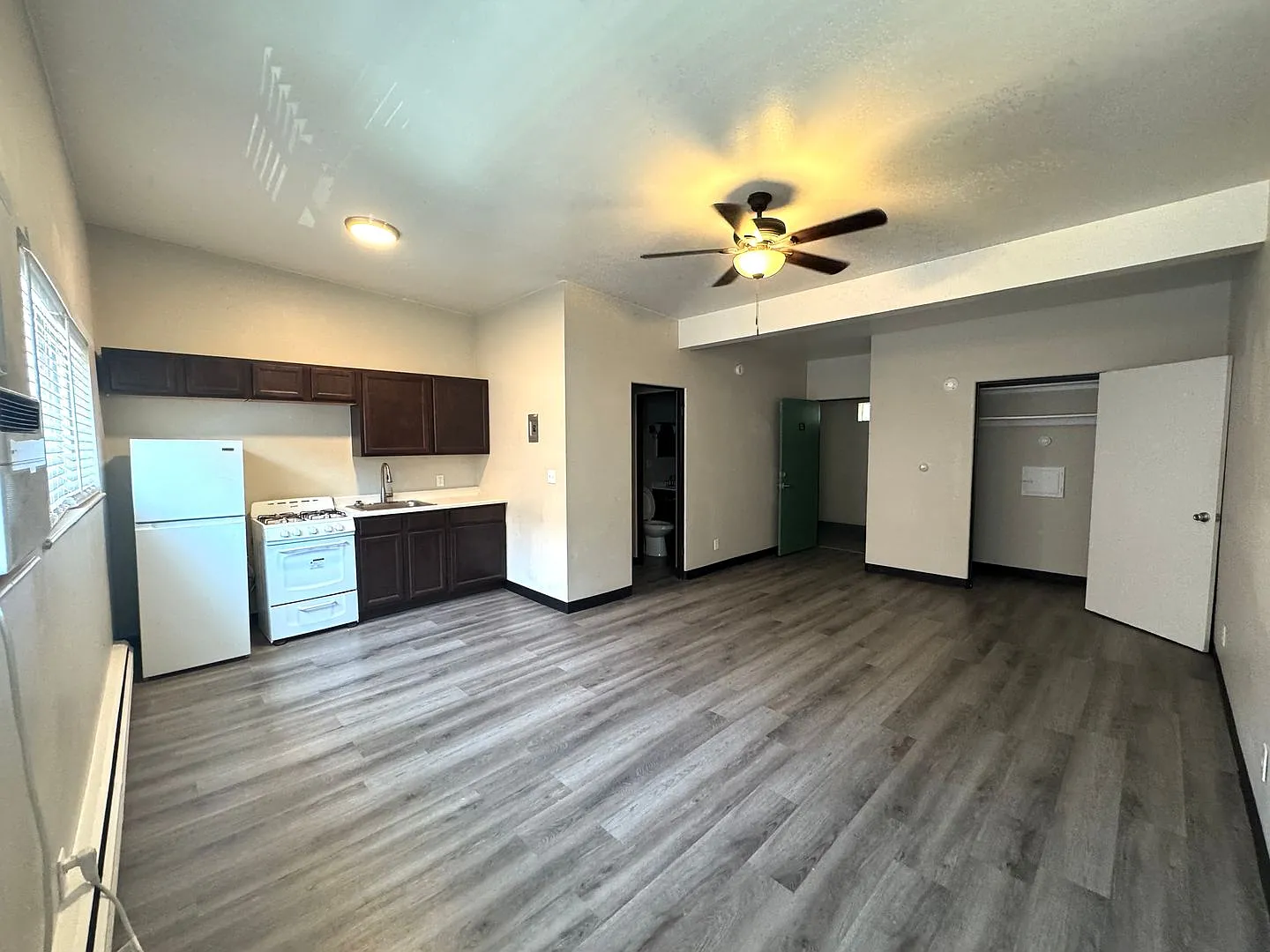 Campus Apartments — Photo 2
