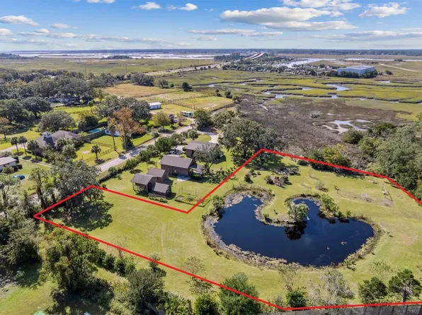 95 W Lawrence Ln, Fernandina Beach, FL 32034