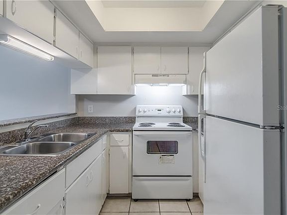 4th image of 7026 Blue Earth Ct