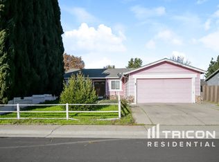 96 Chipman Ln, Suisun City, CA 94585