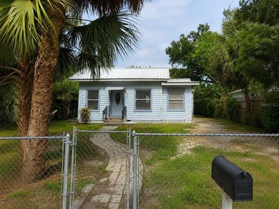 8211 N 10TH STREET, Tampa, FL, 33604