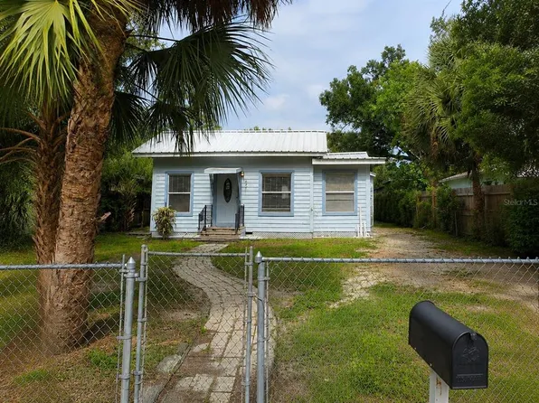 8211 N 10th St, Tampa, FL 33604