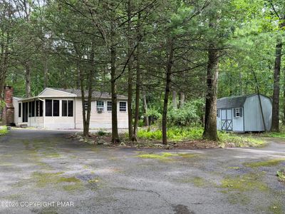 3233 Pocono Dr, East Stroudsburg, PA, 18302