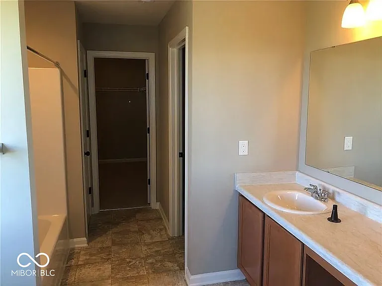 1443 Classic Ave — Photo 30
