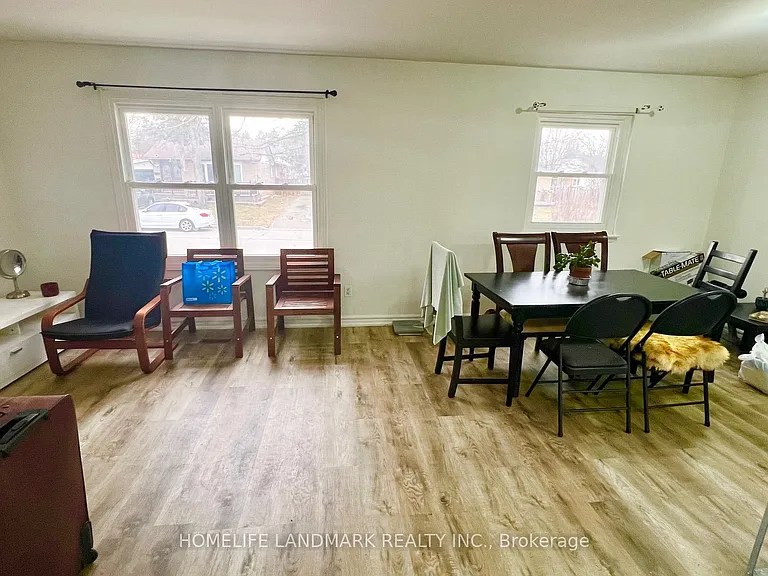 81 United Sq #MAIN FLOOR — Photo 4