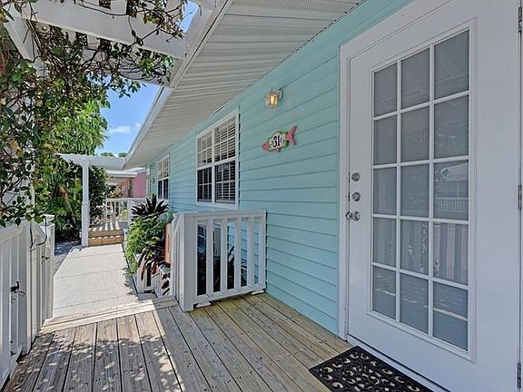 3rd image of 1603 Gulf Dr N #31