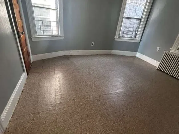 263 Elm St, Yonkers, NY