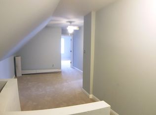 10712 S State St, Chicago, IL 60628