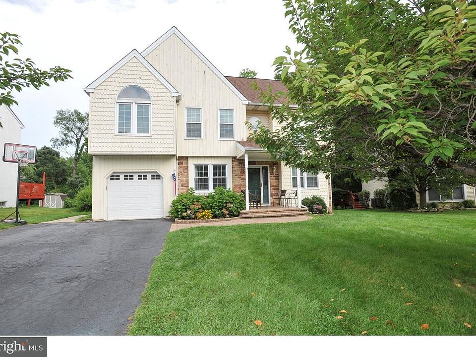104 Nicholus Ct, Chalfont, PA 18914 Zillow