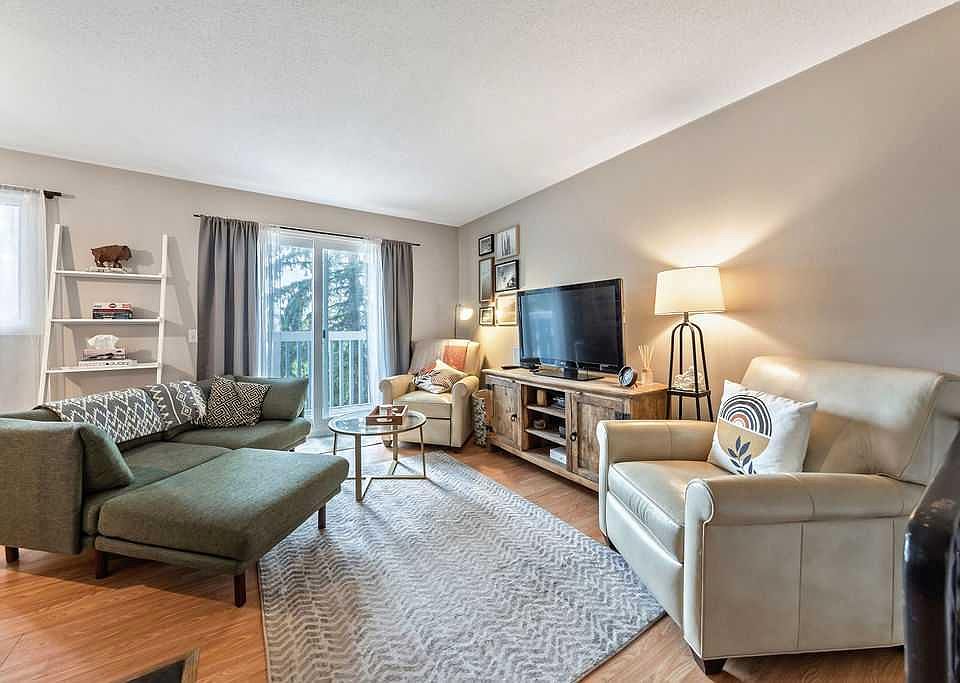1st image of 6630 SE Bowwood Dr NW #3