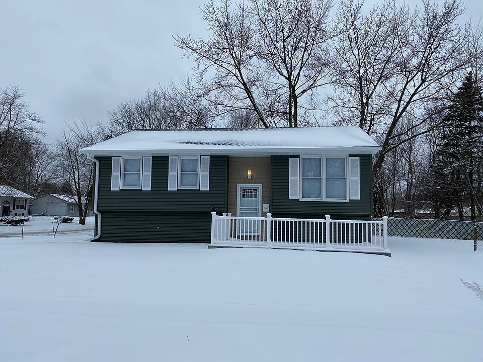 1st image of 22150 Navaho Ave