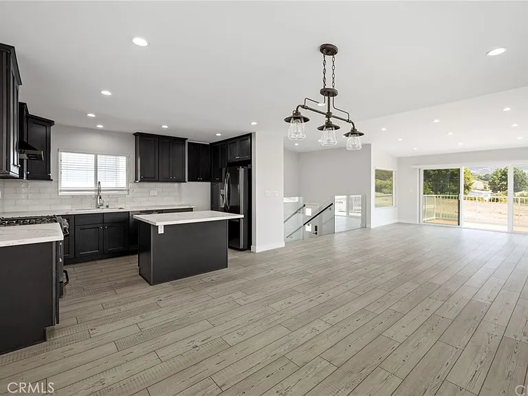 5 Clipper Rd #A — Photo 4