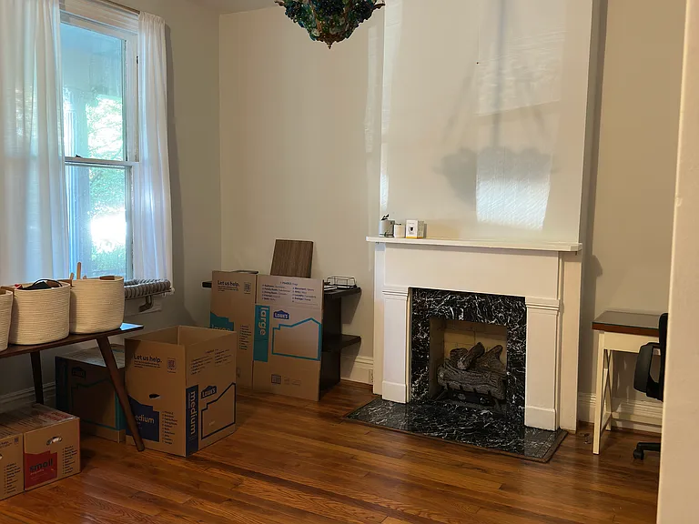 2706 E Broad St — Photo 4