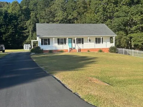 109 Brian Dr, Forest, VA 24551