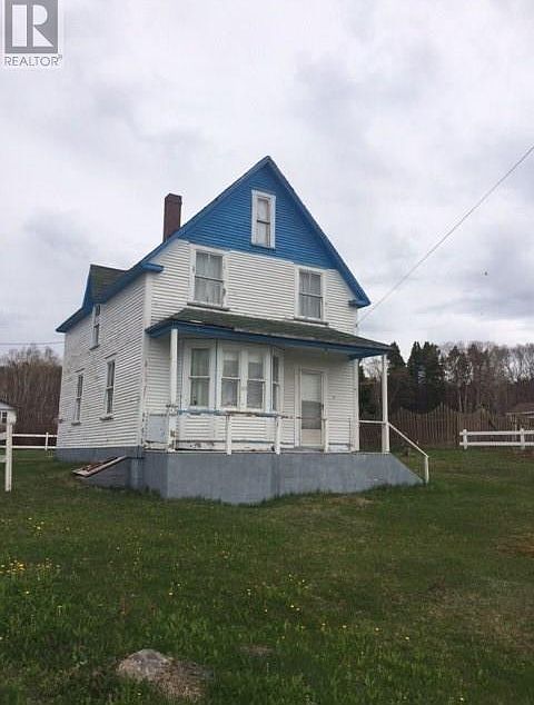 1st image of 105 Balbo Dr