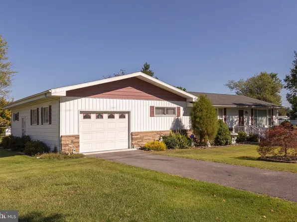 96 Old Carol Ln, Fort Ashby, WV 26719