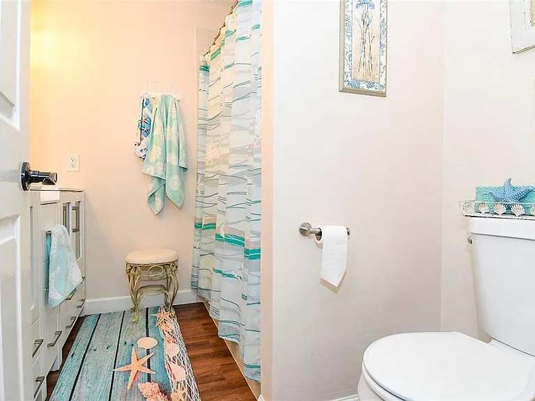 2225 Cypress Ct #2C — Photo 19