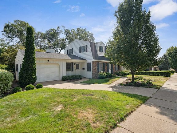 3rd image of 1774 Churchill Dr