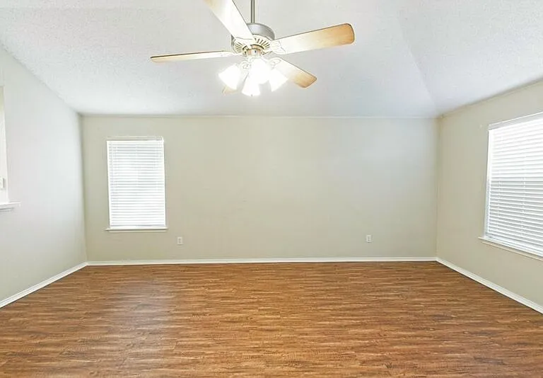 1118 Water Oak Way — Photo 20
