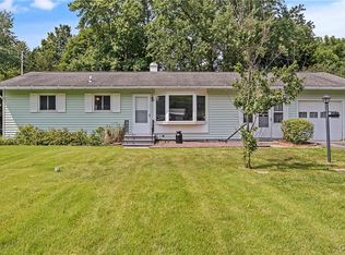 116 Barclay Rd, Camillus, NY 13031