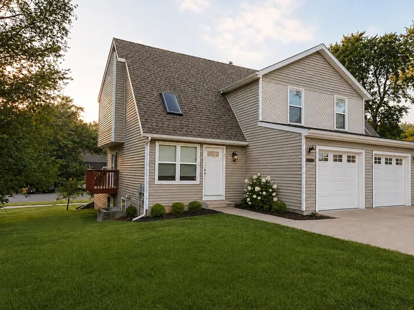 608 N Gallatin St, Liberty, MO 64068