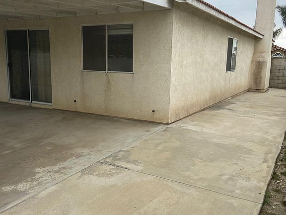 3rd image of 8322 Cashmere Ct