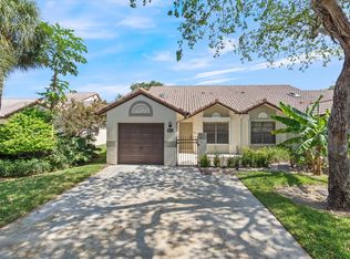 441 Ashwood Pl, Boca Raton, FL 33431