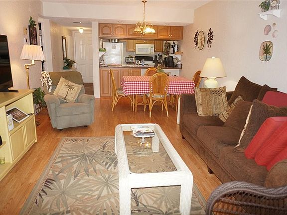 5th image of 4040 Oakview Dr Unit G7