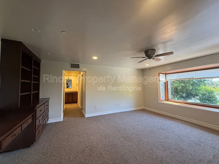 2166 Palomar Ave — Photo 19