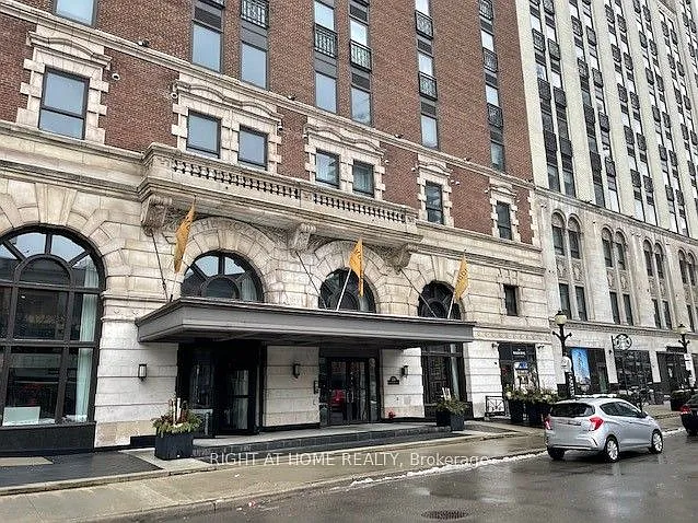 Building Photo - 118 King St E #1015