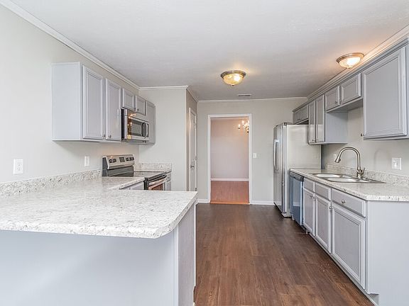 5th image of 6030 Eden Ln
