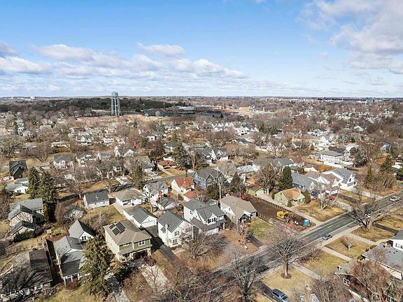 3rd image of 5928 Wooddale Ave