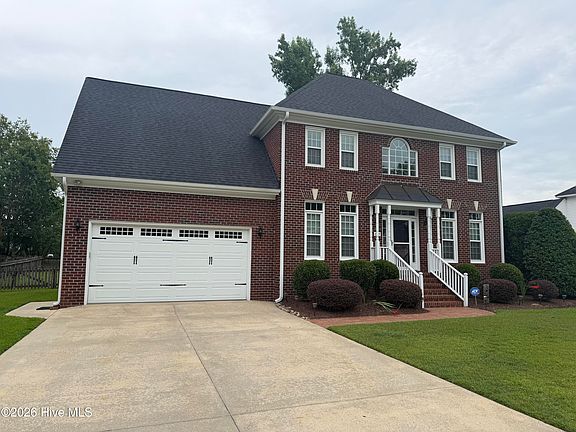 3rd image of 617 Chimney Hill Way