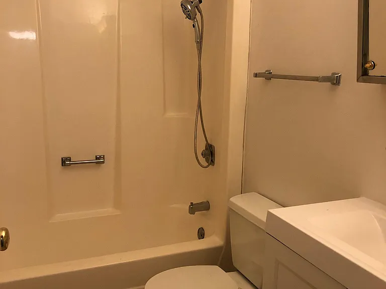 1005 Quail Dr #202 — Photo 3