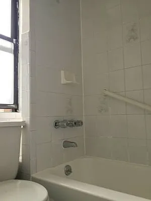 Rented by Bedford Realty USA Corp | media 16