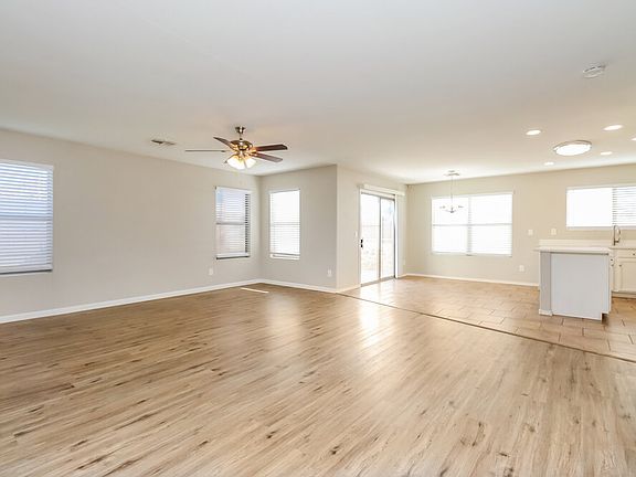 4th image of 2229 E 35th Ave
