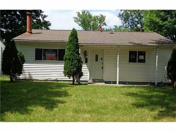 3728 E Deshler Ave photo 1