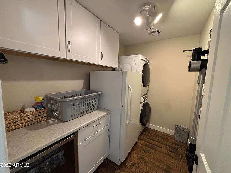 2041 E Marquette Dr — Photo 57