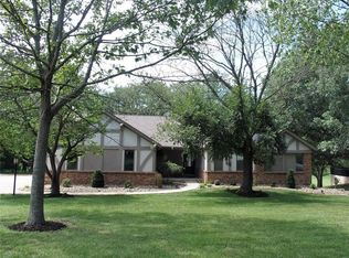 403 Waterway Dr, Saint Charles, MO