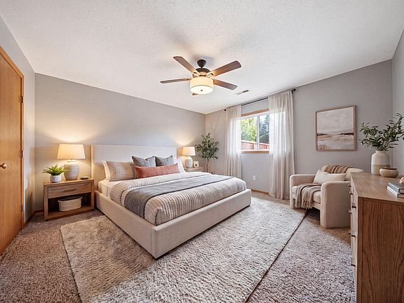 5th image of 2200 Cattail Way