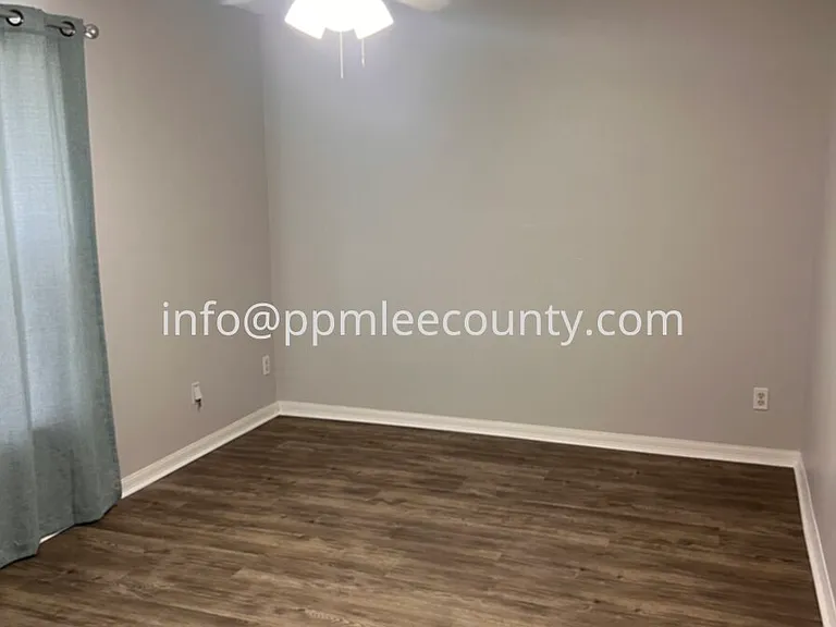2329 NW 31st St — Photo 9