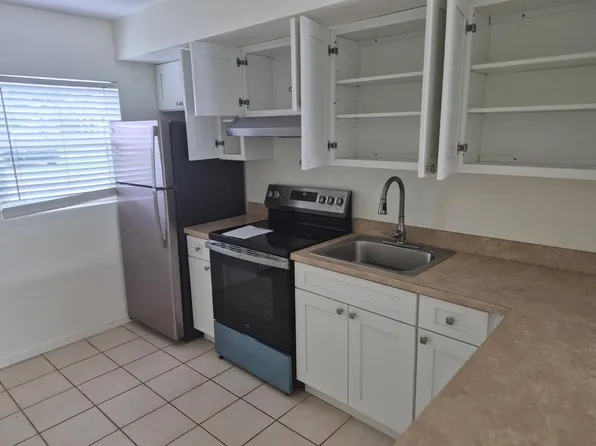 13934 Sommers Ave, Hudson, FL 34667