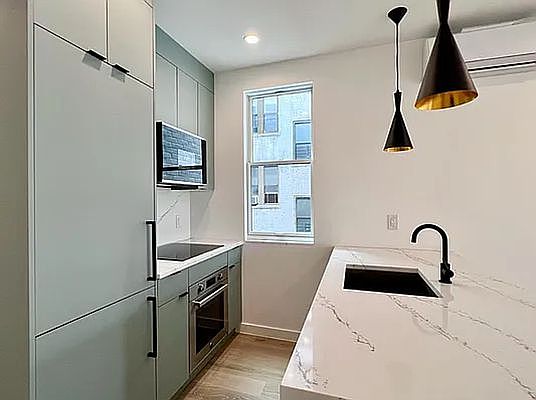 4th image of 27-16 Newtown Ave #4F