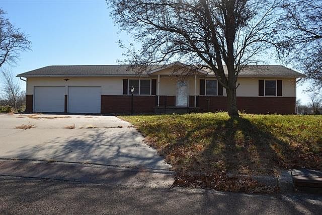 1st image of 12 Alamosa Cir E