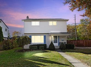 29945 Everett St, Southfield, MI