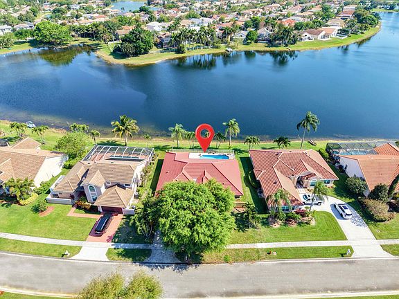 3rd image of 7180 Lockwood Road